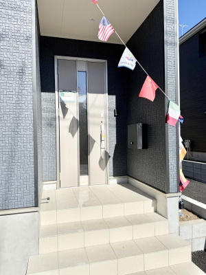 ���� �O�ρ� �V���v���Ŕ������A�Z�܂��̑���ۂ��ʂ錺�ւł�