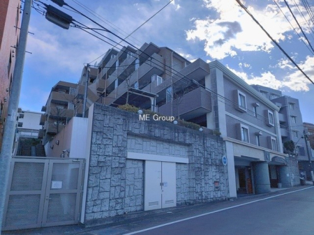 ���n�O�ώʐ^ �O�ρ��V������炵���n�܂�ꏊ�ŁA�Ƒ����J��[�߂�