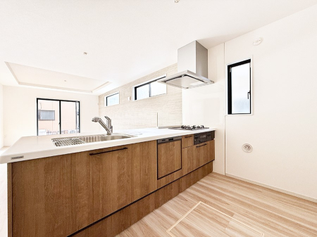 �L�b�`�� ���������y���݂ƐH�ׂ�K����͂���L�b�`��