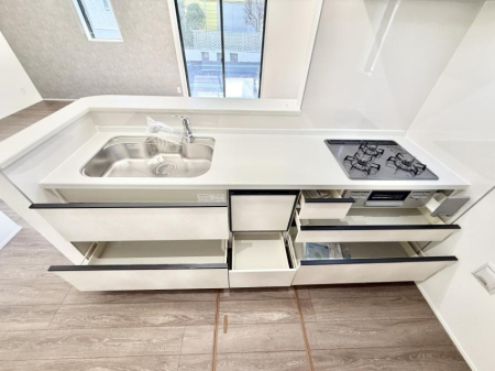 �L�b�`�� �������A�C�f�A�L����A�N���G�C�e�B�u�ȗ������