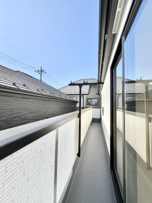 �o���R�j�[ ������ �G�߂̈ڂ낢����������J���I�ȋ�Ԃł�