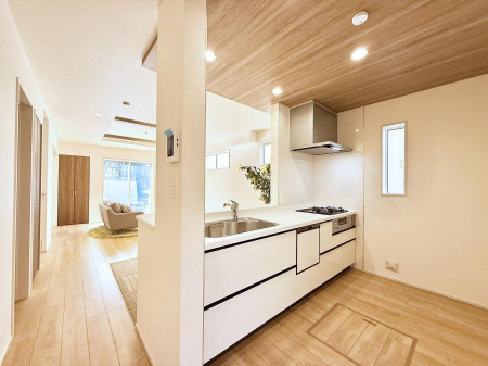 �L�b�`�� ���������y���݂ƐH�ׂ�K����͂���L�b�`��