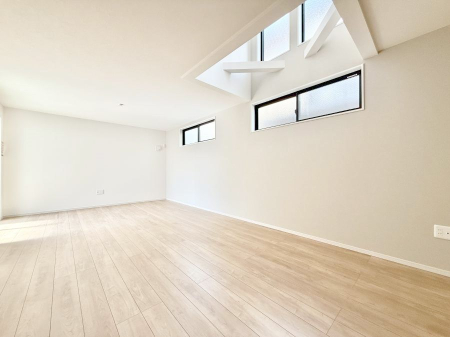 ���r���O ���������C�ɓ���̏ꏊ�ŁA�̂�т�Ƃ������Ԃ�