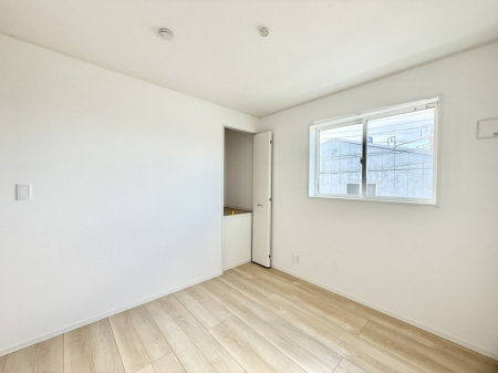 ���̑����� �������D��ŉ��₩�Ȏ��Ԃ��������