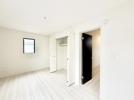 ���̑����� �������D��ŉ��₩�Ȏ��Ԃ��������