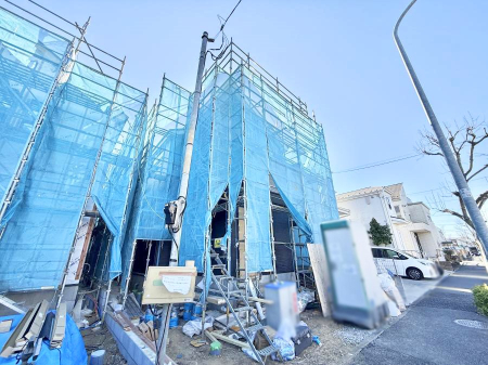 ���ӊ� �w 1600m �u���[���C���u���i�J�v�w