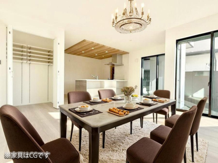 ���r���O ���������났�ƏΊ炪�W�܂�A�S���܂郊�r���O