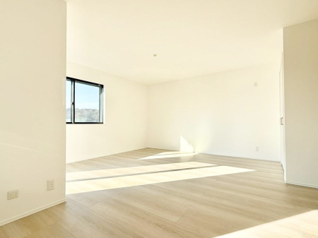 ���r���O ���������R�Ɖ�b�����܂��A�S�n�悢�ЂƂƂ�