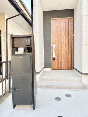 ���� �O�ρ� �V���v���Ŕ������A�Z�܂��̑���ۂ��ʂ錺�ւł�