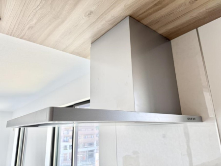 ���̑����� �ݔ����������̏��C����������C��ɗU������A�����I�ɔr�����ł��܂��B