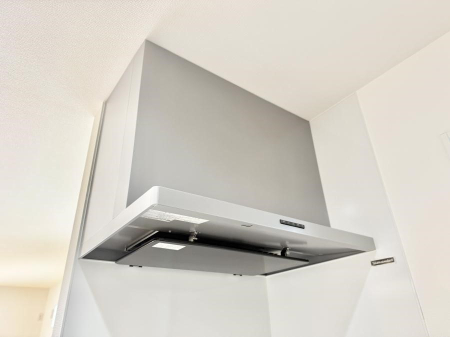 ���̑����� �ݔ����������̏��C����������C��ɗU������A�����I�ɔr�����ł��܂��B