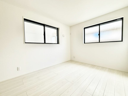 �Q�� ���������̔z�u��ʋC���̗ǂ��݌v�ŕ����̋�C�������炸�A��ɐV�N�ȋ�C������܂�