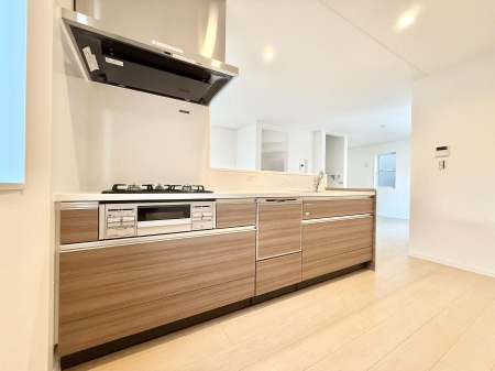 �L�b�`�� �������V���v���Ŕ������S�n�悢���Ԃ𐶂ރL�b�`�����