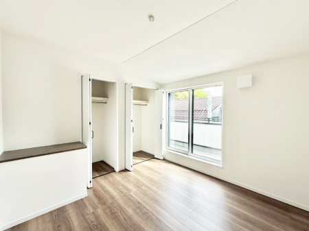 �Q�� ���������̔z�u��ʋC���̗ǂ��݌v�ŕ����̋�C�������炸�A��ɐV�N�ȋ�C������܂�