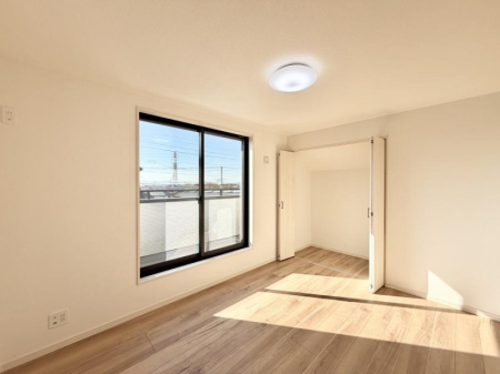 �Q�� ���������̔z�u��ʋC���̗ǂ��݌v�ŕ����̋�C�������炸�A��ɐV�N�ȋ�C������܂�