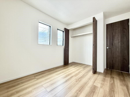 �q������ �������v���C�x�[�g��ԂƂ��ĐÂ��ŗ�������������񋟂��Ă���܂�