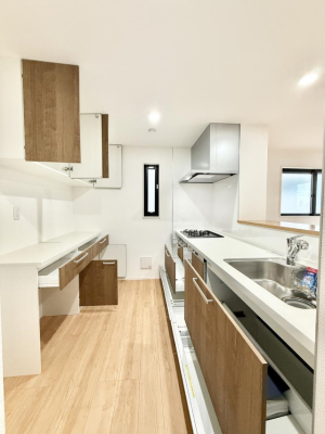 �L�b�`�� �������Ƒ����J��[�߂�A������̂���L�b�`��