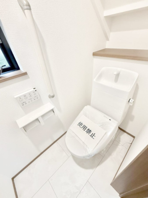 �g�C�� �����������g���ꏊ�����炱���A������������