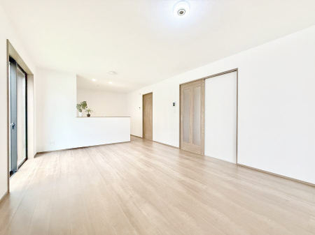 ���r���O ���������C�ɓ���̏ꏊ�ŁA�̂�т�Ƃ������Ԃ�