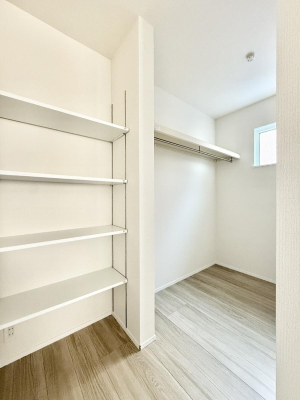 ���[ ����