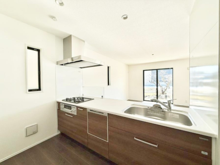 �L�b�`�� �����������������Ɗy�����Ȃ�A���K�ȃL�b�`�����