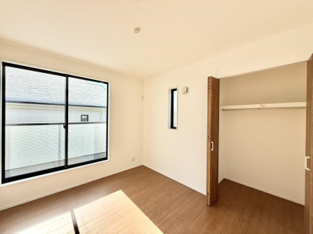 �q������ �������v���C�x�[�g��ԂƂ��ĐÂ��ŗ�������������񋟂��Ă���܂�