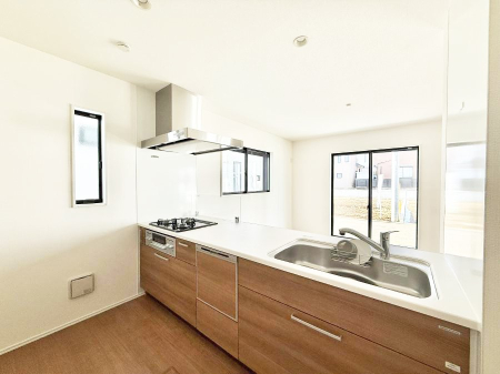 �L�b�`�� �������Ƒ����J��[�߂�A������̂���L�b�`��