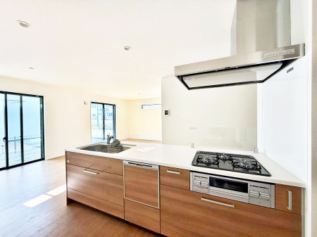 �L�b�`�� ���������y���݂ƐH�ׂ�K����͂���L�b�`��