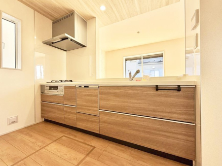 �L�b�`�� ���������y���݂ƐH�ׂ�K����͂���L�b�`��