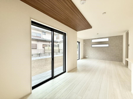 ���̑����� �������ӂƂ����u�ԂɍK����������A�S�n�悢�ꏊ