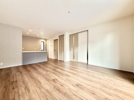 ���r���O ���������ƕ���������A�����b�N�X�ł�����