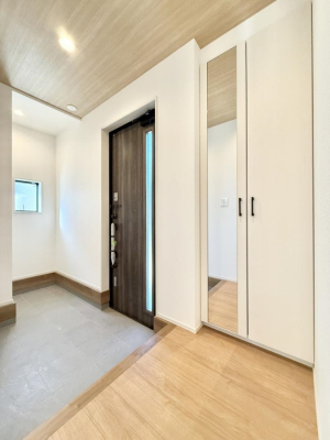 ���� ���������ւ͂��Ƃ̊�I�������Ȍ��ւł��q�l�����}���I