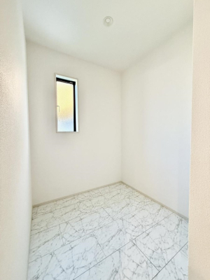 ���[ ����