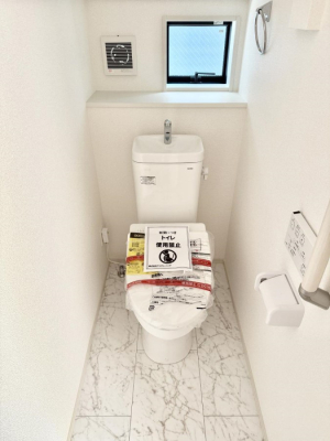 �g�C�� �����������g���ꏊ�����炱���A������������