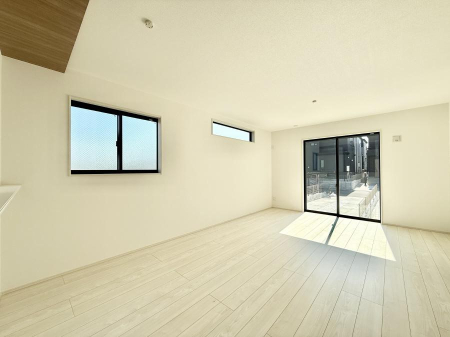 ���̑����� �������Ƒ��̏Ί炪���ӂ��A���났�̋��