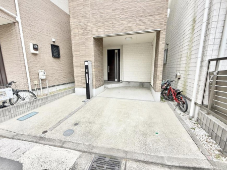  �O�ρ����K�Ȓ��ԃX�y�[�X�ň��S