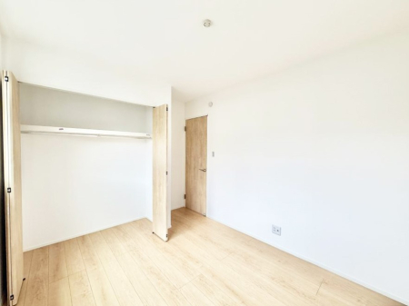 �Q�� ���������̔z�u��ʋC���̗ǂ��݌v�ŕ����̋�C�������炸�A��ɐV�N�ȋ�C������܂�