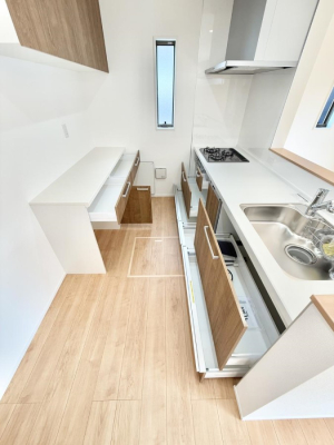 �L�b�`�� �������Ƒ����J��[�߂�A������̂���L�b�`��