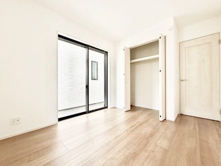 �Q�� ���������̔z�u��ʋC���̗ǂ��݌v�ŕ����̋�C�������炸�A��ɐV�N�ȋ�C������܂�