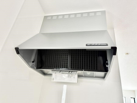 ���̑����� �ݔ����������̏��C����������C��ɗU������A�����I�ɔr�����ł��܂��B