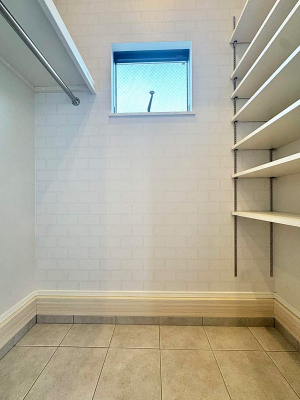 ���[ ����