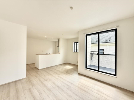 ���r���O ���������R�Ɖ�b�����܂��A�S�n�悢�ЂƂƂ�