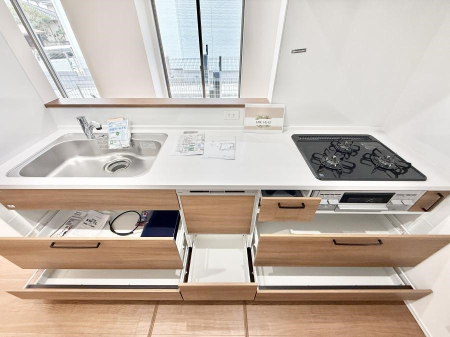 �L�b�`�� ����