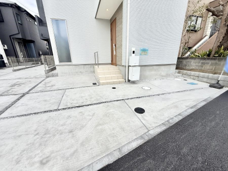  �O�ρ��J�[�X�y�[�X�L