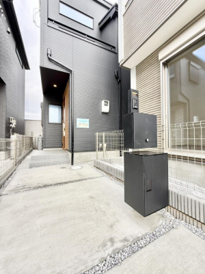 ���� �O�ρ� �V���v���Ŕ������A�Z�܂��̑���ۂ��ʂ錺�ւł�