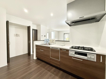 �L�b�`�� ����