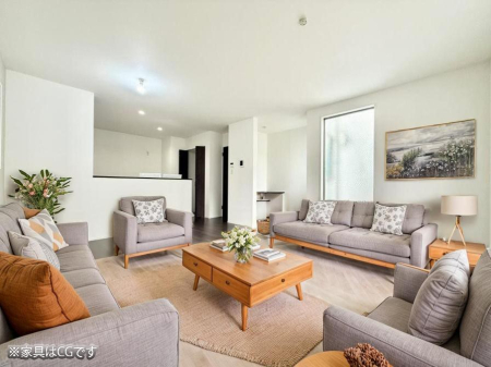 ���r���O ����