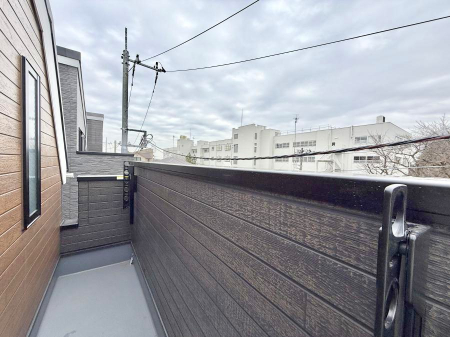 �o���R�j�[ ����