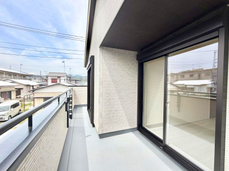 �o���R�j�[ ������ ���̃R�[�q�[���̐�����y���ށA�����̏ꏊ