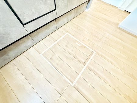 ���̑����� �ݔ����B�ꂽ���[�X�y�[�X�ŉƑS�̂��X�b�L��